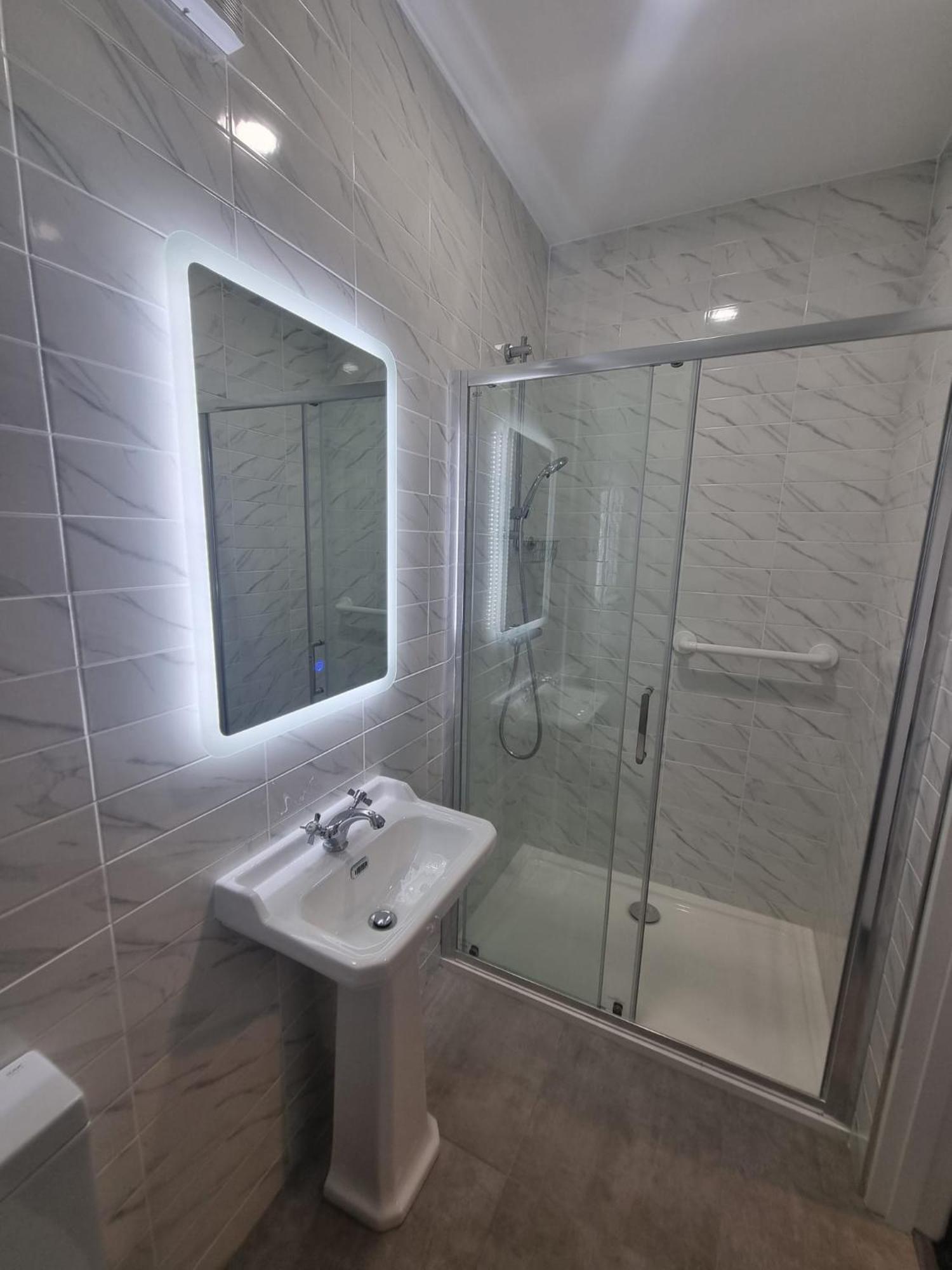 Hotel The Monkey Puzzle Bunclody Esterno foto