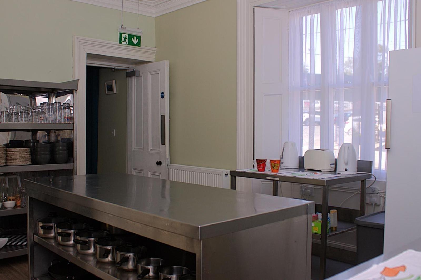 Hotel The Monkey Puzzle Bunclody Esterno foto